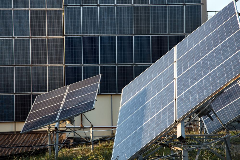 India’s Solar Boom Positions It Ahead of China’s Fossil-Fueled Growth Path, Report Says